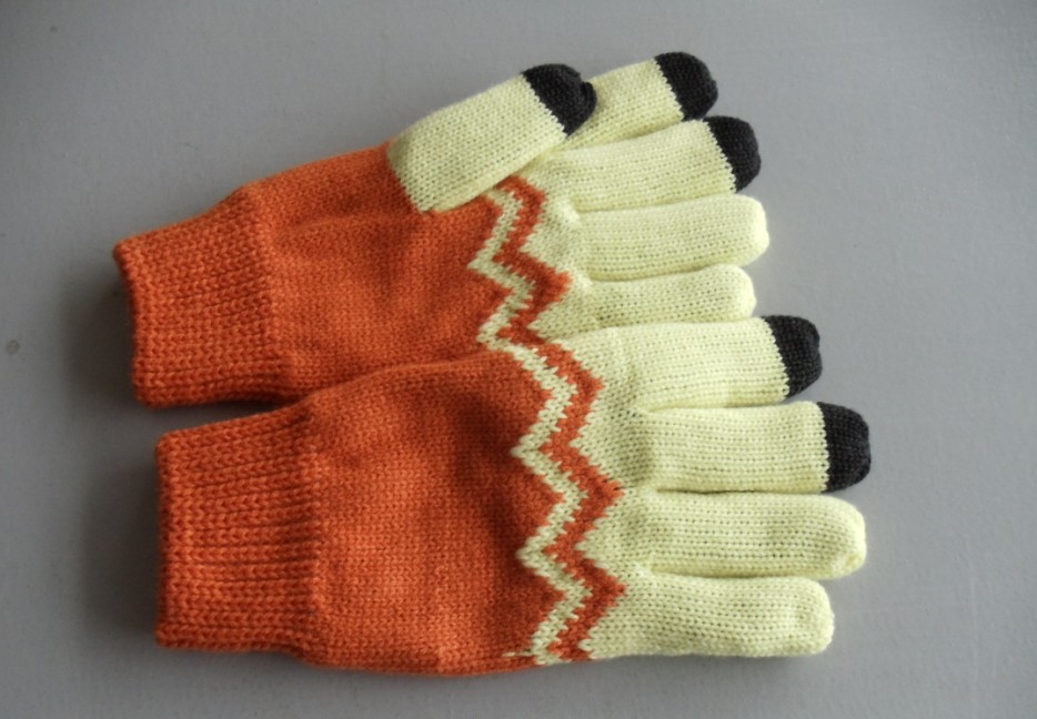 GLOVE