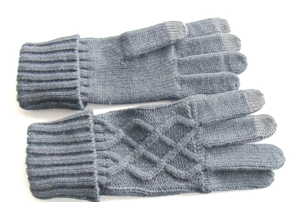 GLOVE